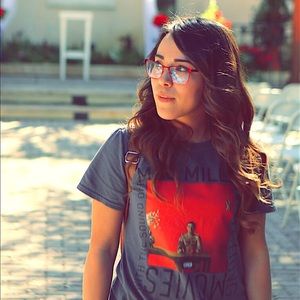 Meet your Posher, Vicky